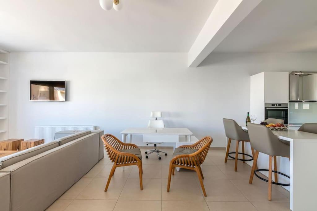 Achilleas Luxury With Pool * Heraklion (Crete)